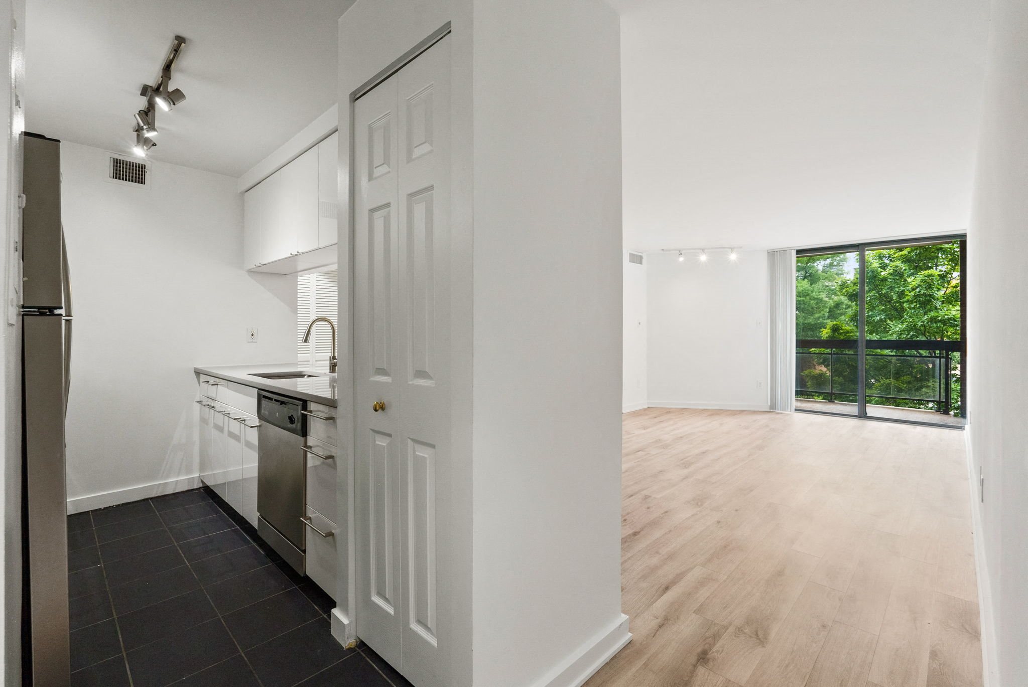 Gallery Photo 46